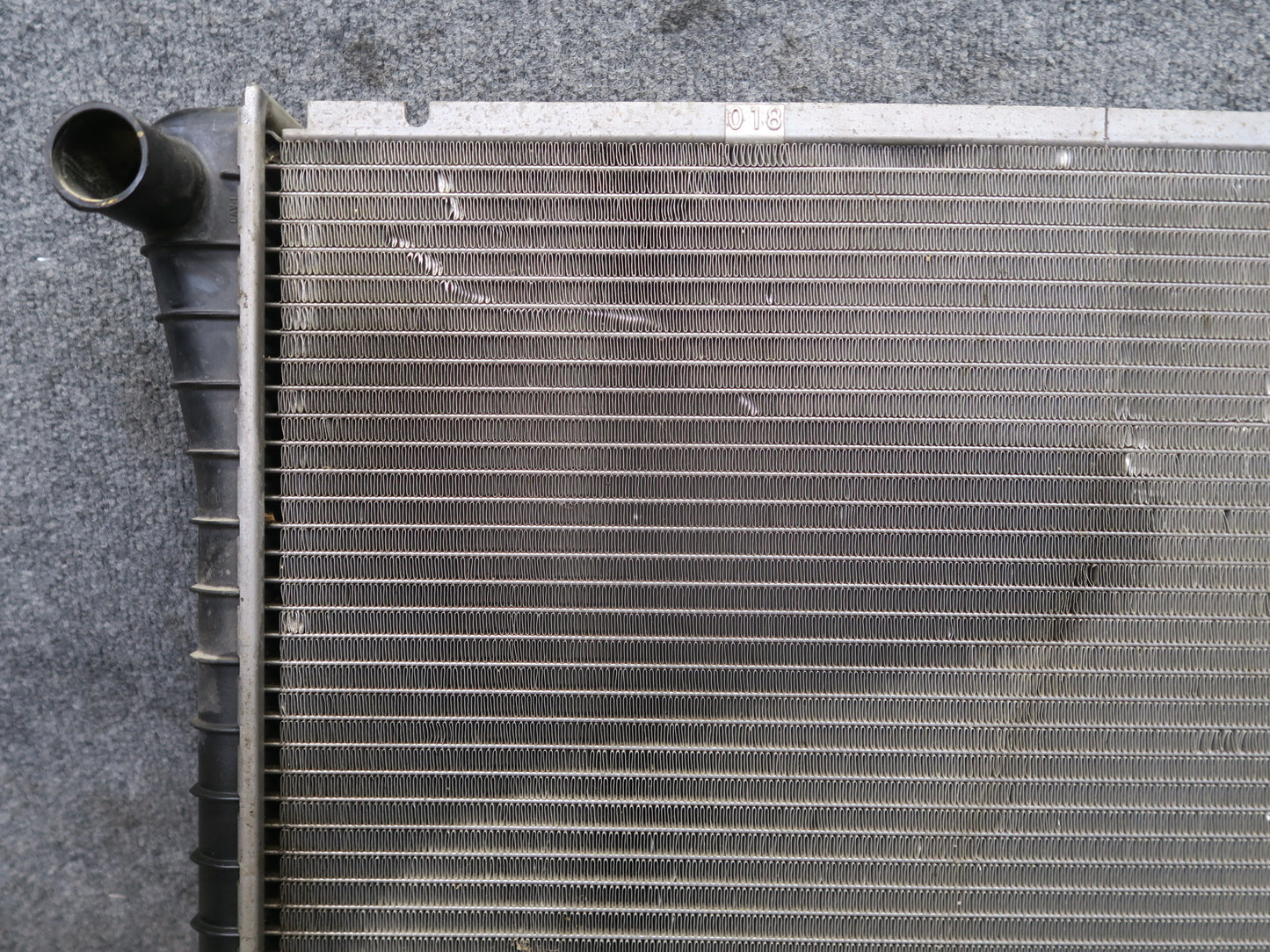 90-96 Chevrolet Corvette C4 M/T Engine Cooling Radiator 76K Miles OEM