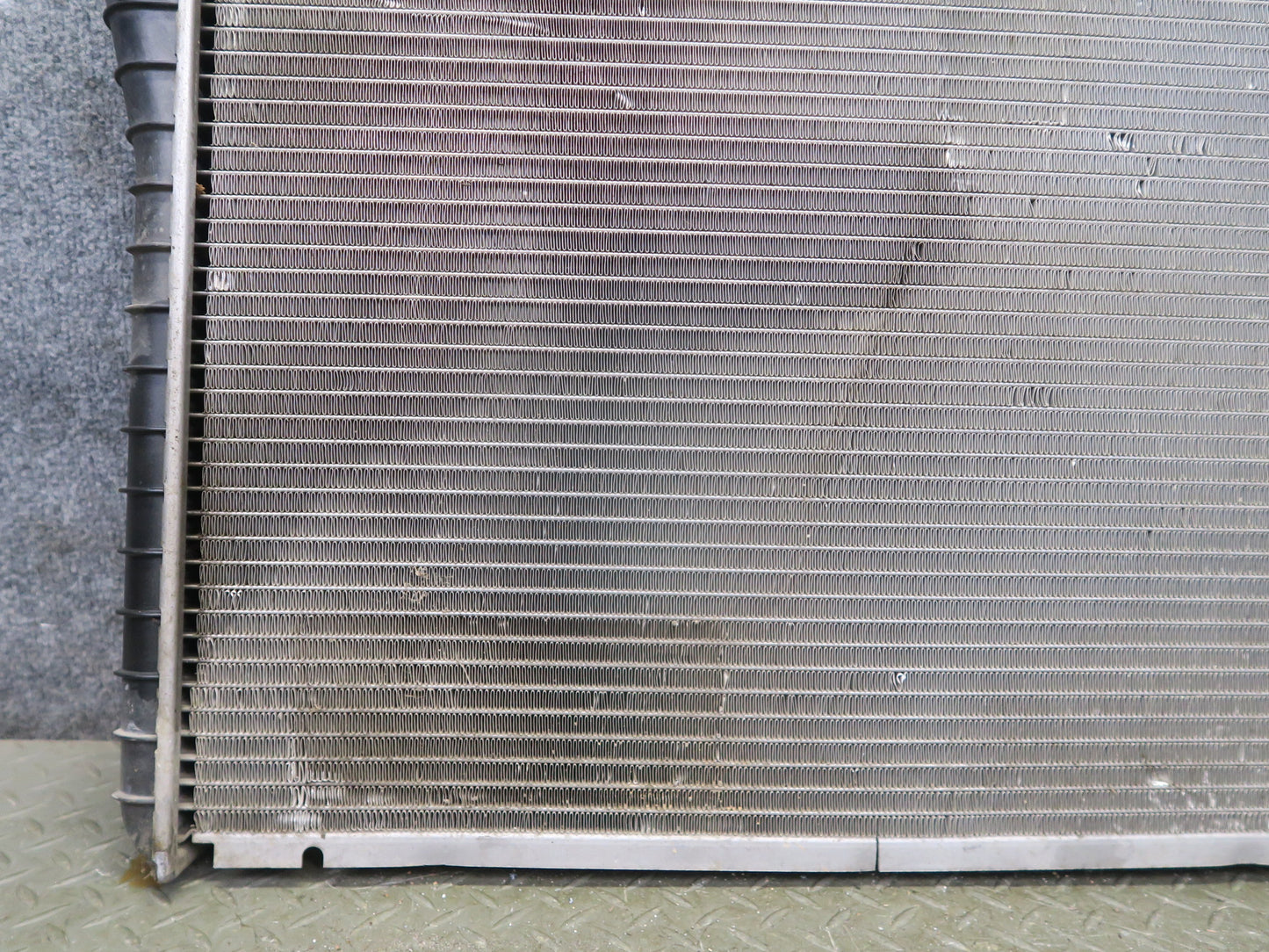 90-96 Chevrolet Corvette C4 M/T Engine Cooling Radiator 76K Miles OEM