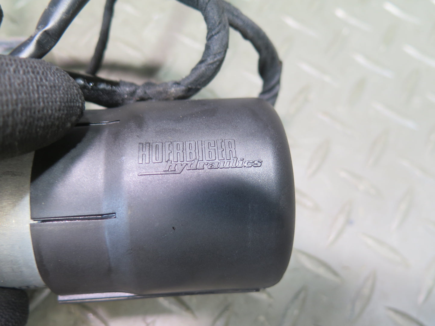 2006-2010 BMW E64 M6 Convertible TOP Roof Hydraulic Pump Motor