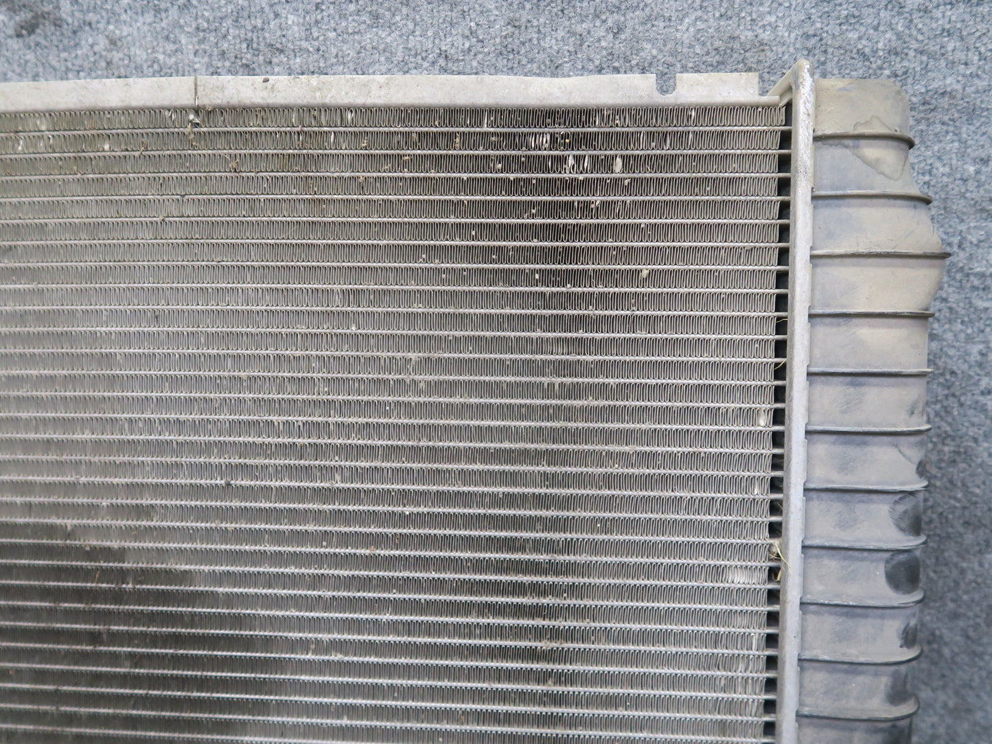 90-96 Chevrolet Corvette C4 M/T Engine Cooling Radiator 76K Miles OEM