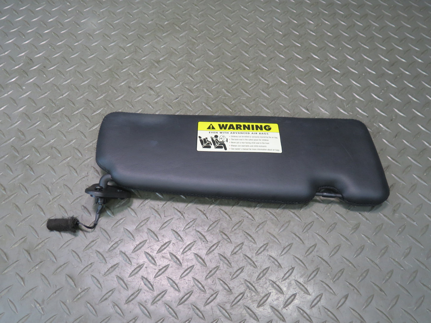 2006-2010 BMW E64 M6 Convertible Front Left & Right Sun Visor Set of 2
