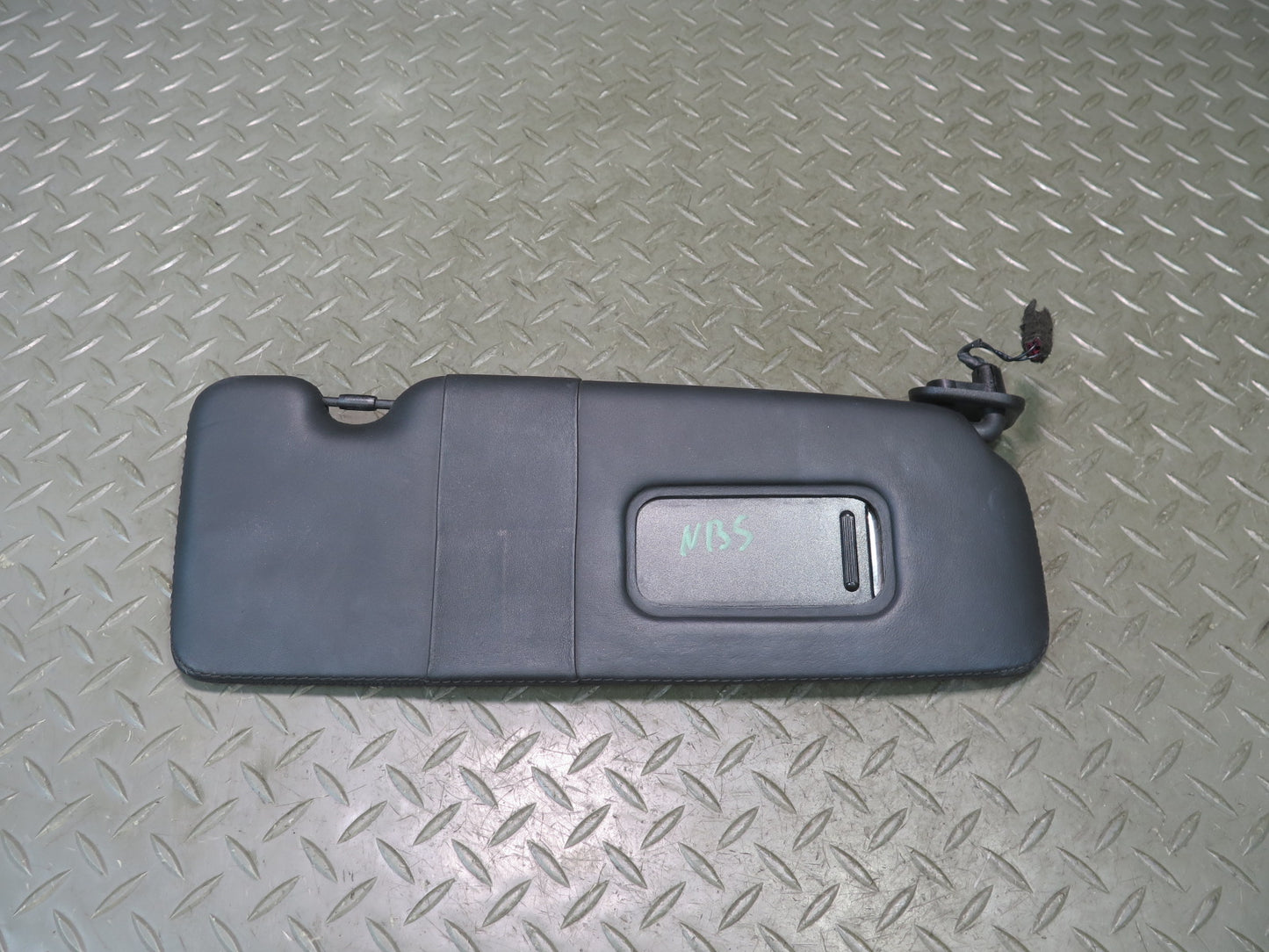 2006-2010 BMW E64 M6 Convertible Front Left & Right Sun Visor Set of 2