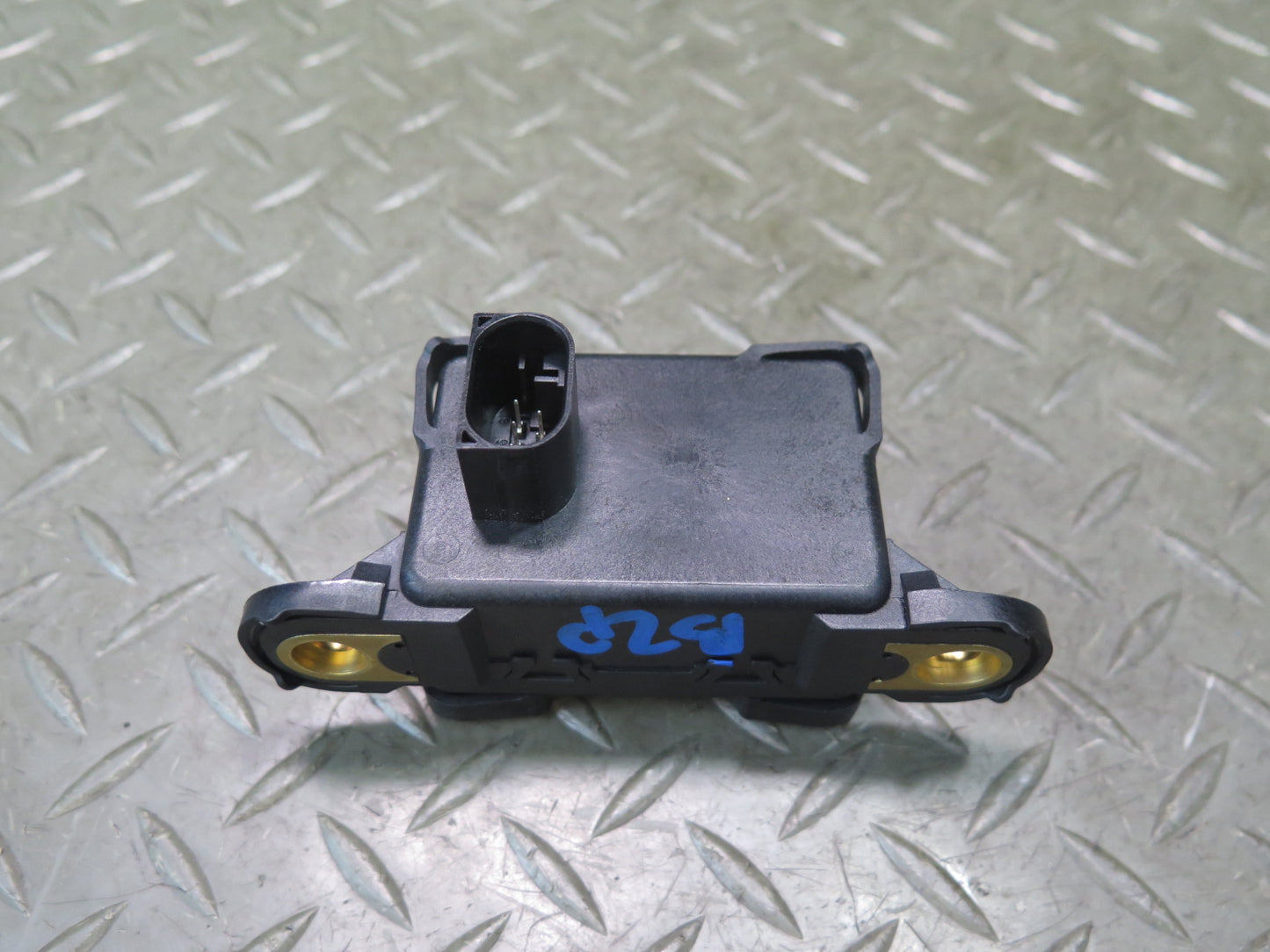 06-08 BMW E86 E85 Z4 N52 S54 ABS DSC YAW Speed Acceleration Sensor 6769174 OEM