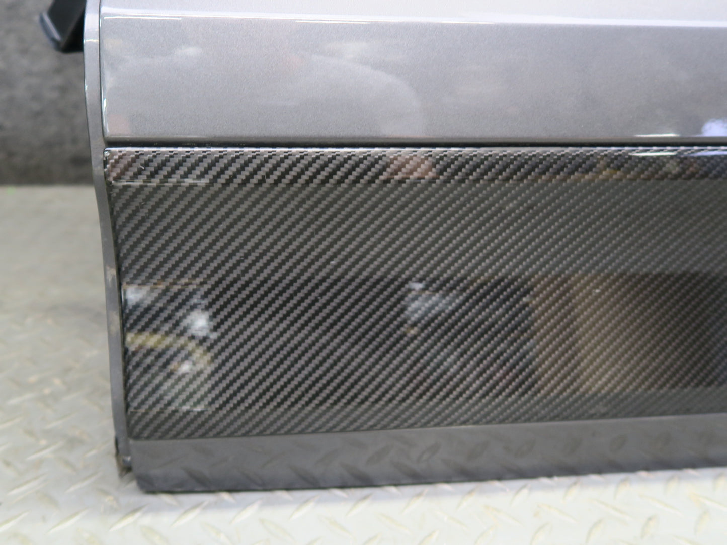 15-18 Porsche Macan Rear Left Door Shell Panel W/ Keyless Handle Window Motor