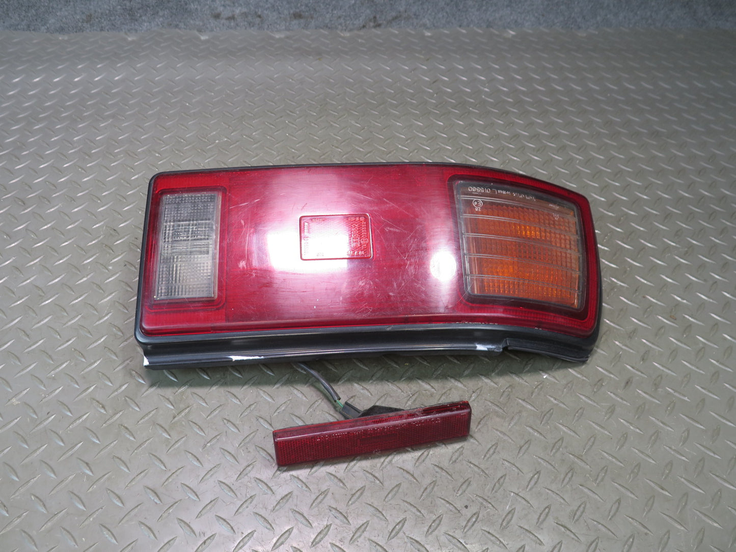 86-88 Toyota Supra MA70L MK3 Rear Right & Left Tail Light w Marker Light Set OEM