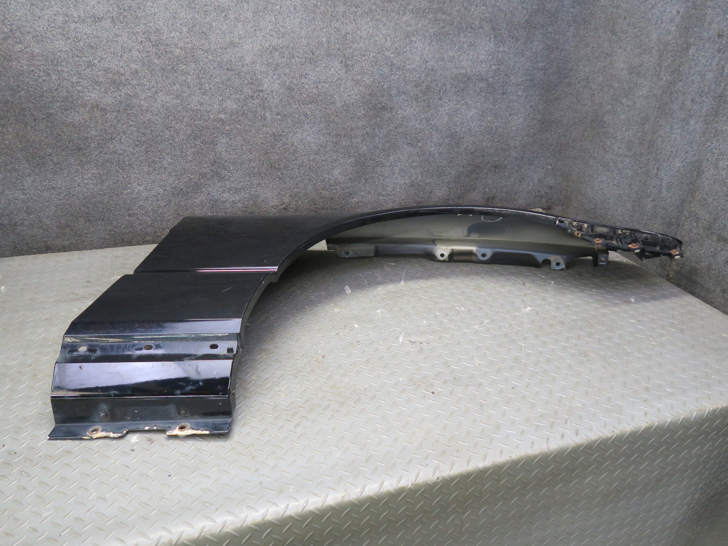 02-05 Ford Thunderbird Front Right Fender Shell Panel Cover Black OEM