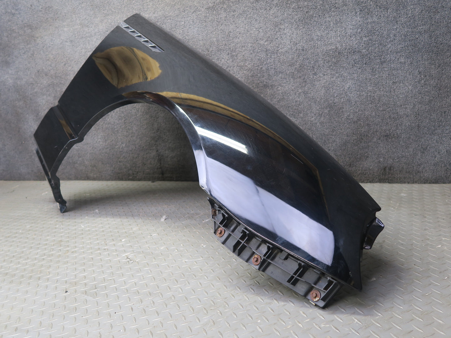 02-05 Ford Thunderbird Front Right Fender Shell Panel Cover Black OEM