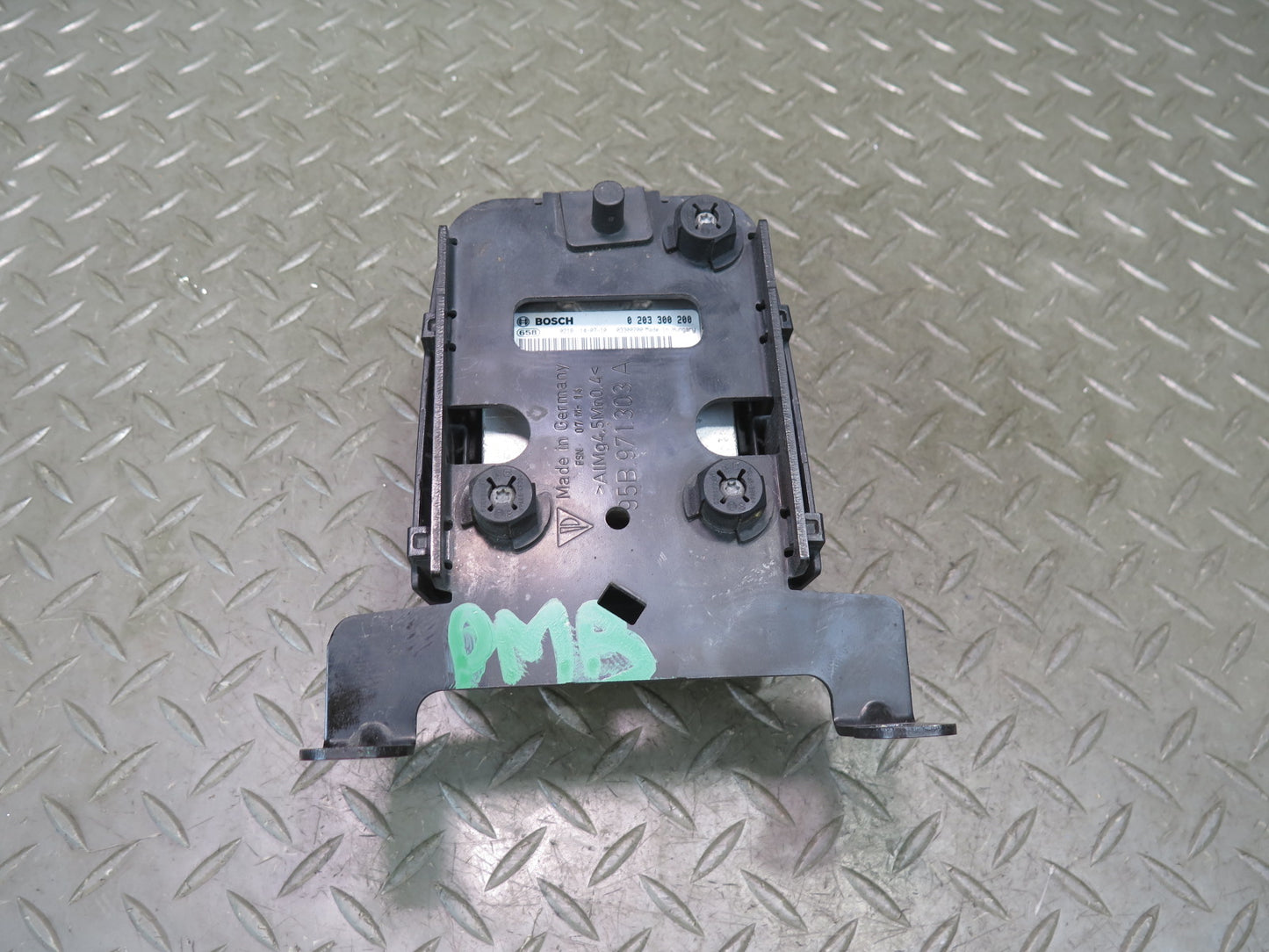 2015-2018 Porsche Macan ACC Distance Adaptive Cruise Radar Sensor W/ Housing