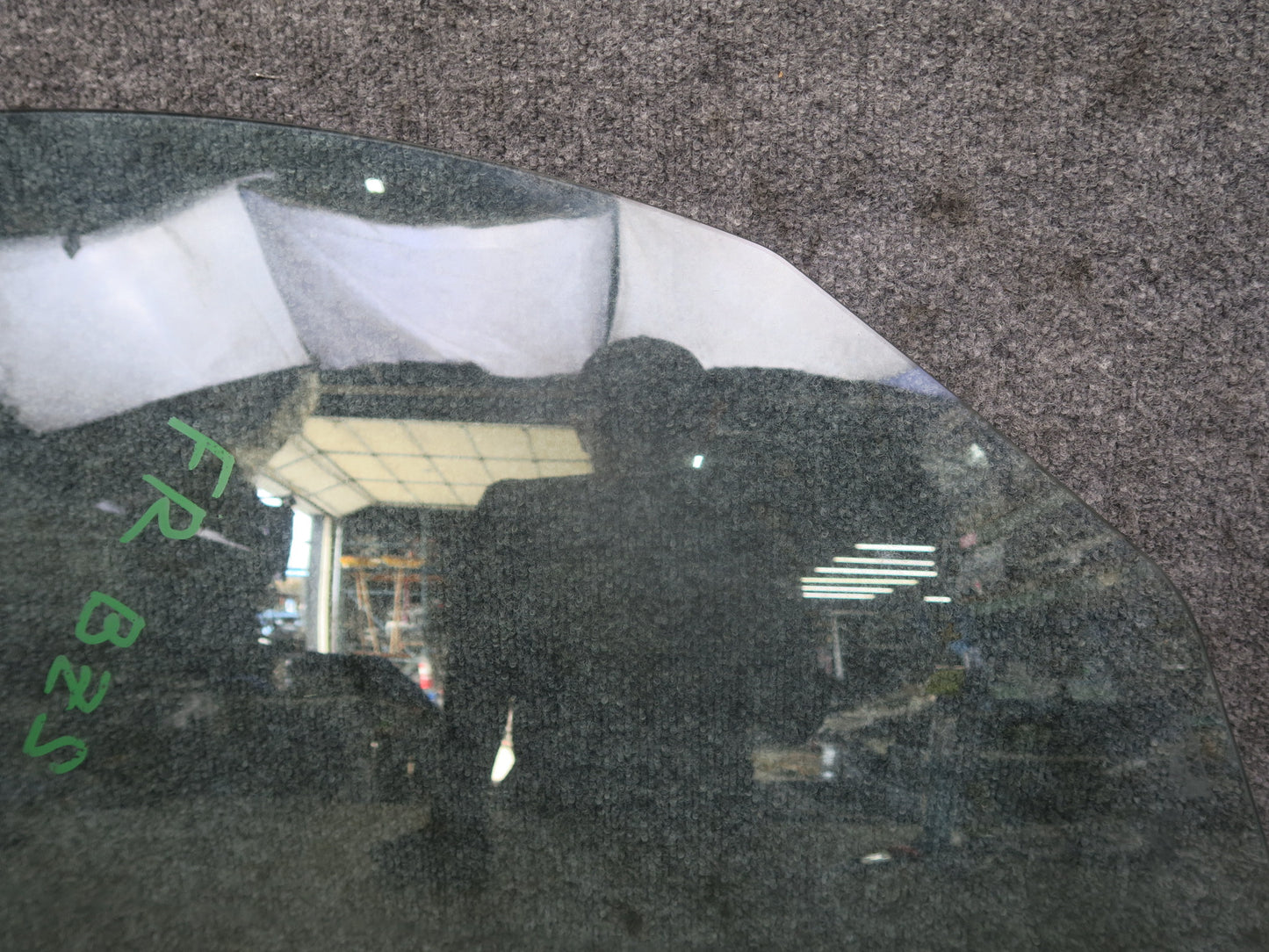03-08 BMW E85 Z4 Front Right Passenger Door Window Glass OEM
