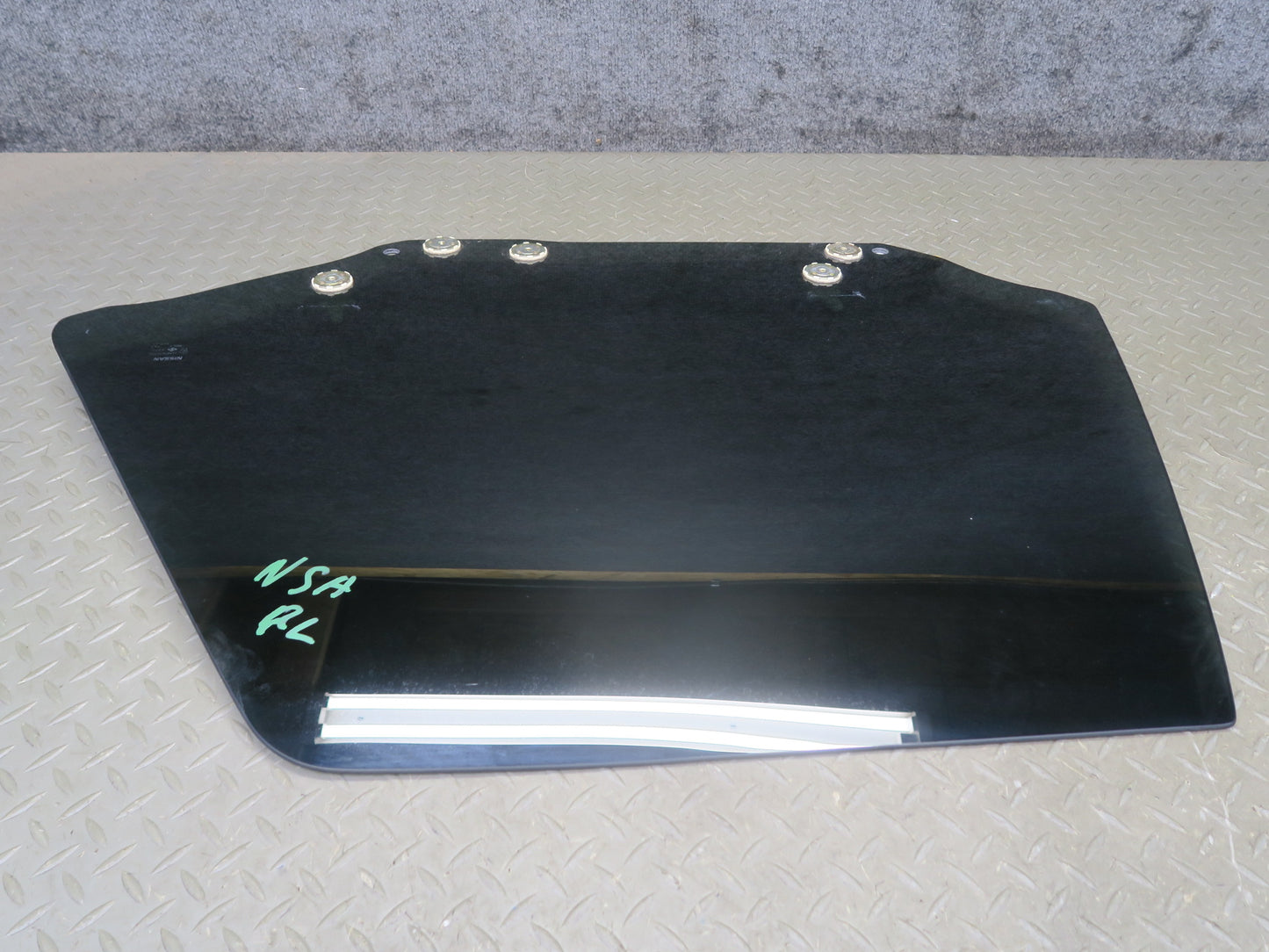 96-98 Nissan Stagea WGC34 Rear Left Door Window Tinted Glass OEM