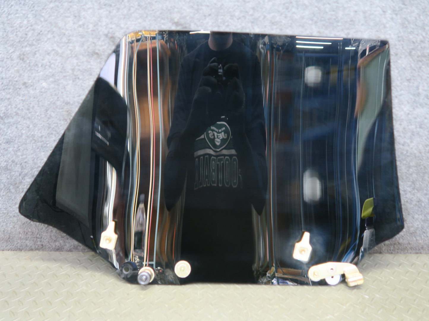 96-98 Nissan Stagea WGC34 Rear Left Door Window Tinted Glass OEM