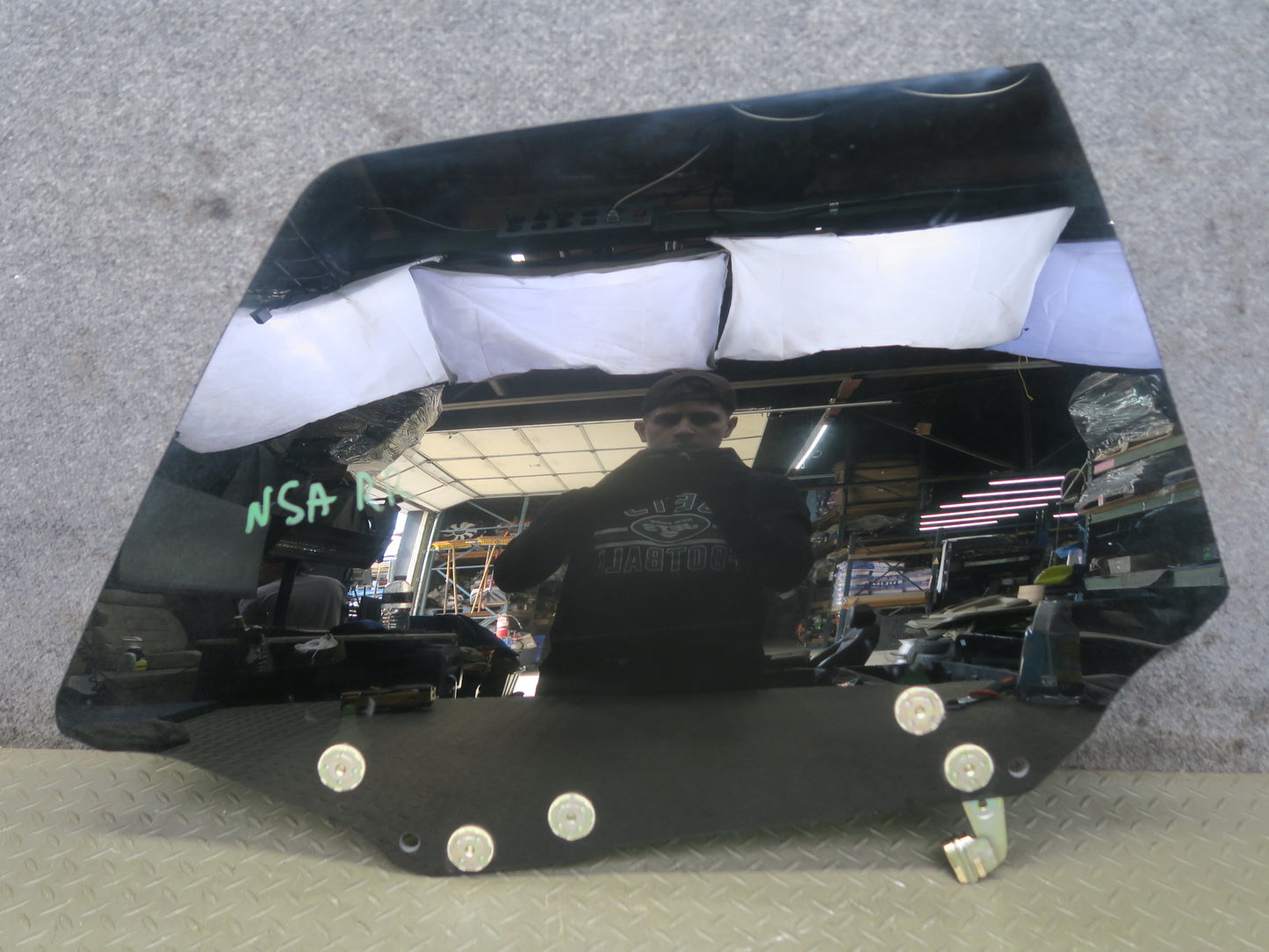 96-98 Nissan Stagea WGC34 Rear Right Door Window Tinted Glass OEM