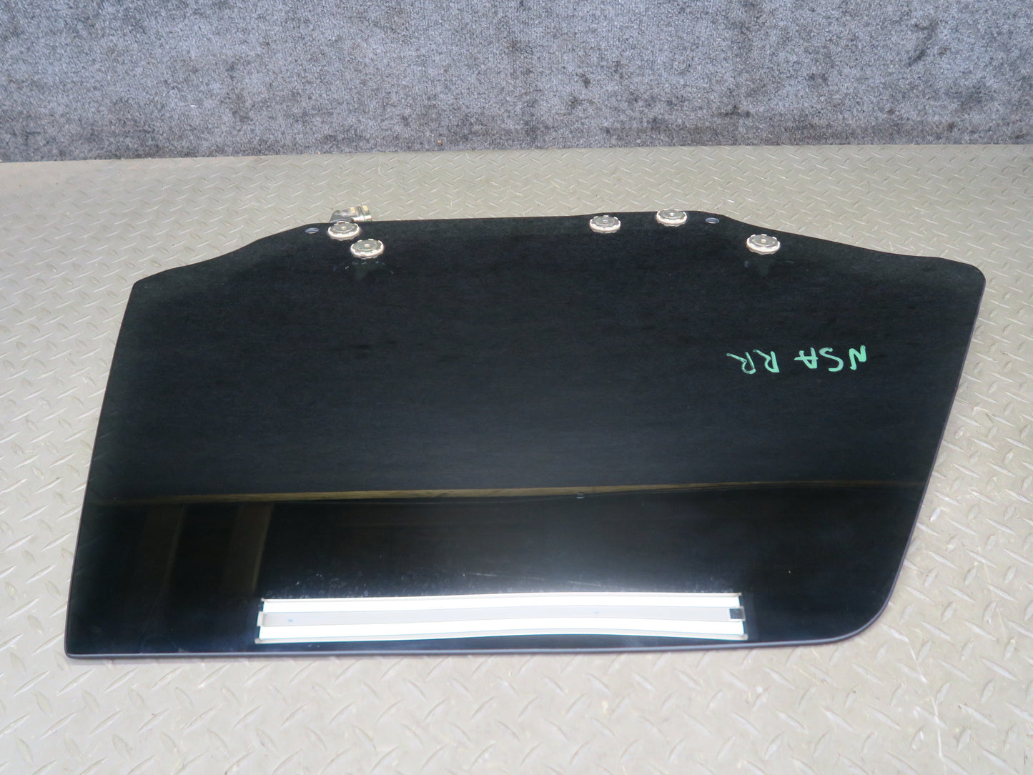 96-98 Nissan Stagea WGC34 Rear Right Door Window Tinted Glass OEM