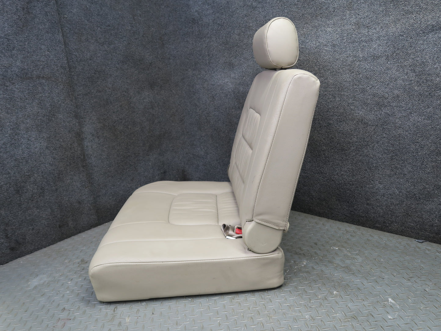 2003-2005 Lexus UZJ100L LX470 Rear Third 3RD ROW Left & Right Leather Seat Set