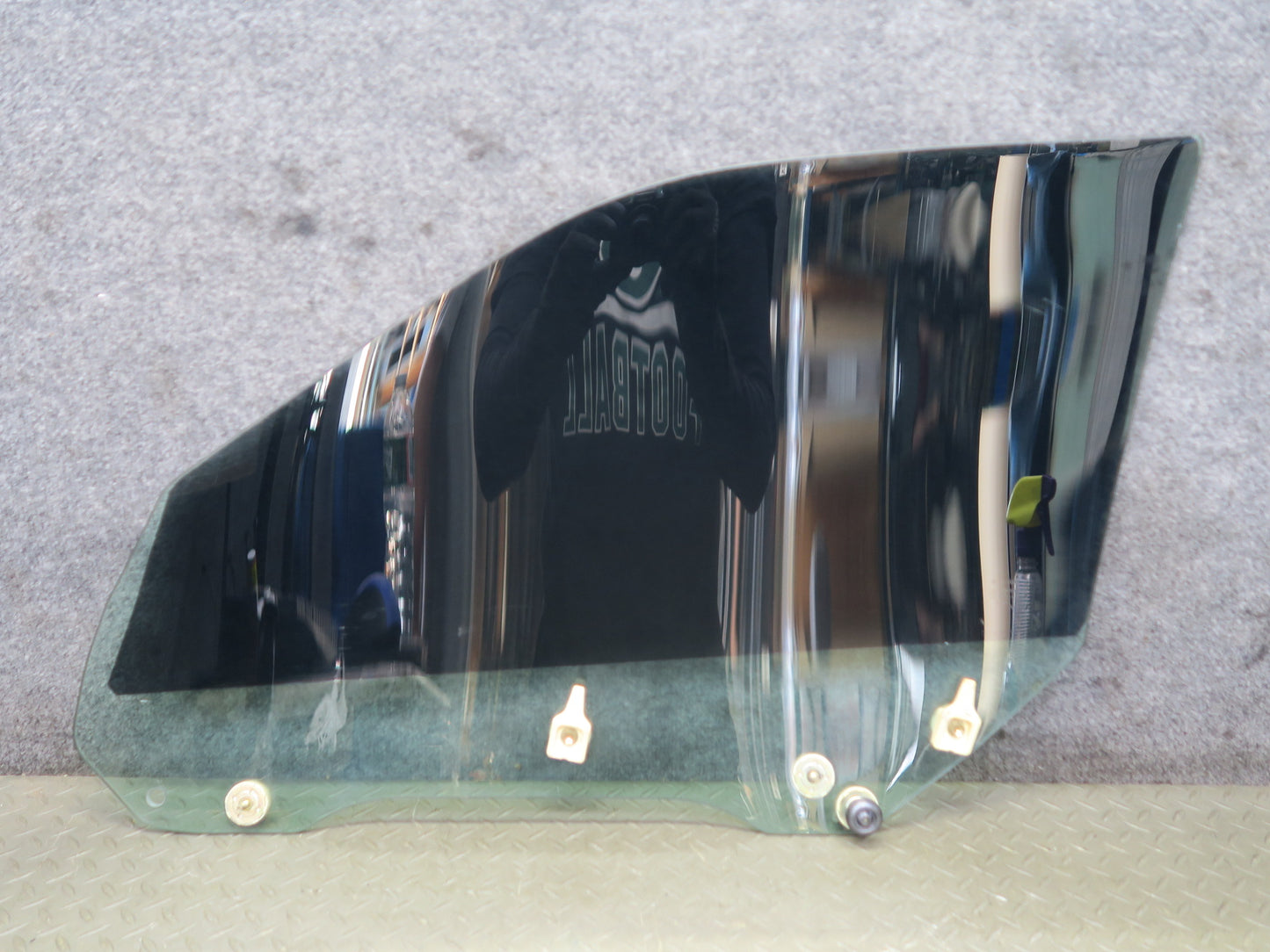 96-98 Nissan Stagea WGC34 Front Right Door Window Tinted Glass OEM
