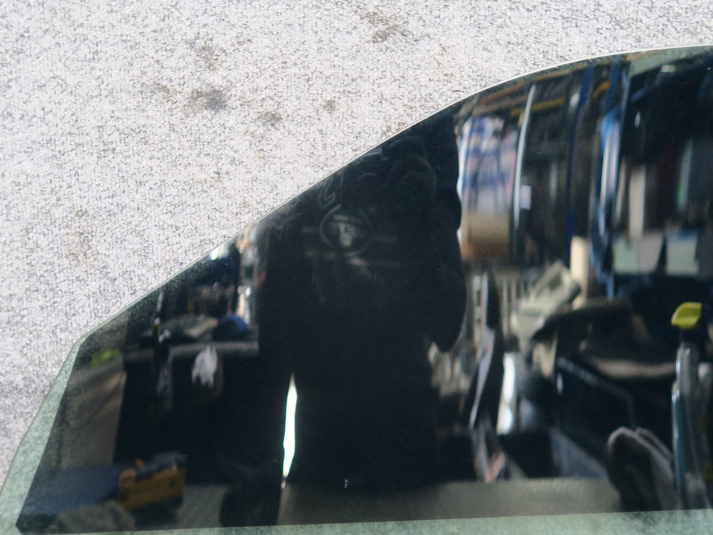 96-98 Nissan Stagea WGC34 Front Right Door Window Tinted Glass OEM
