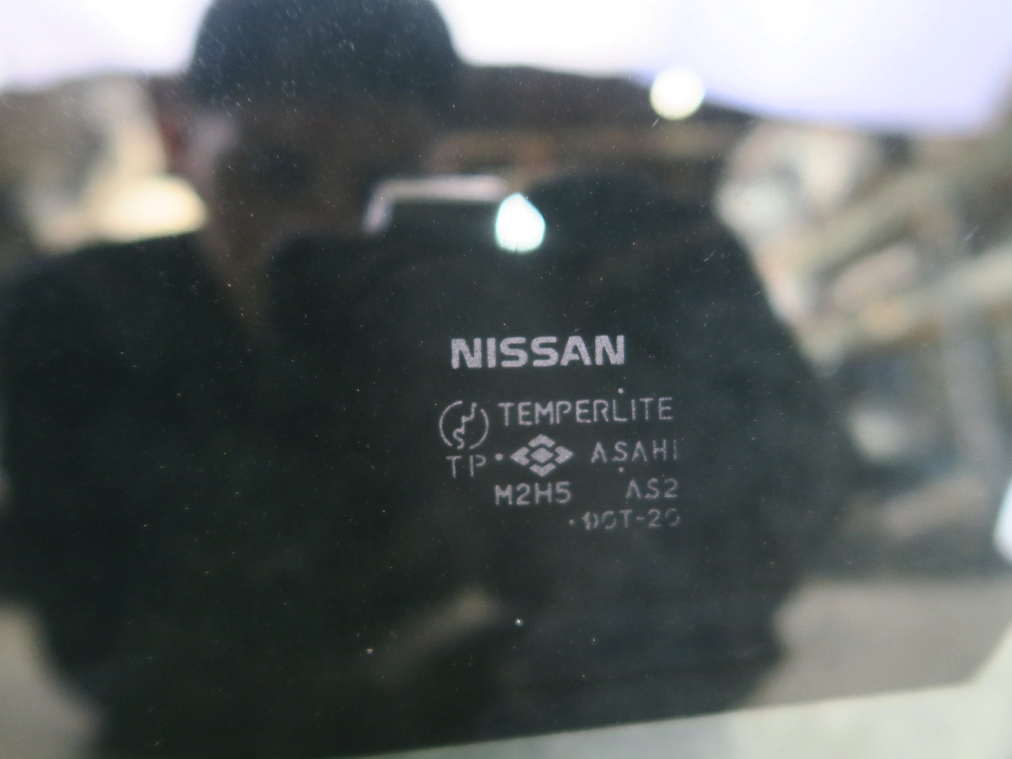 96-98 Nissan Stagea WGC34 Front Left Door Window Tinted Glass OEM