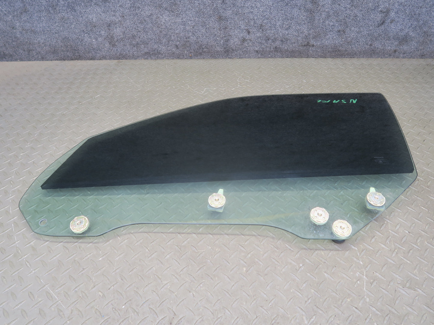96-98 Nissan Stagea WGC34 Front Left Door Window Tinted Glass OEM