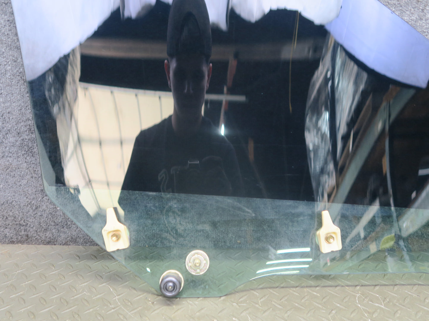 96-98 Nissan Stagea WGC34 Front Left Door Window Tinted Glass OEM