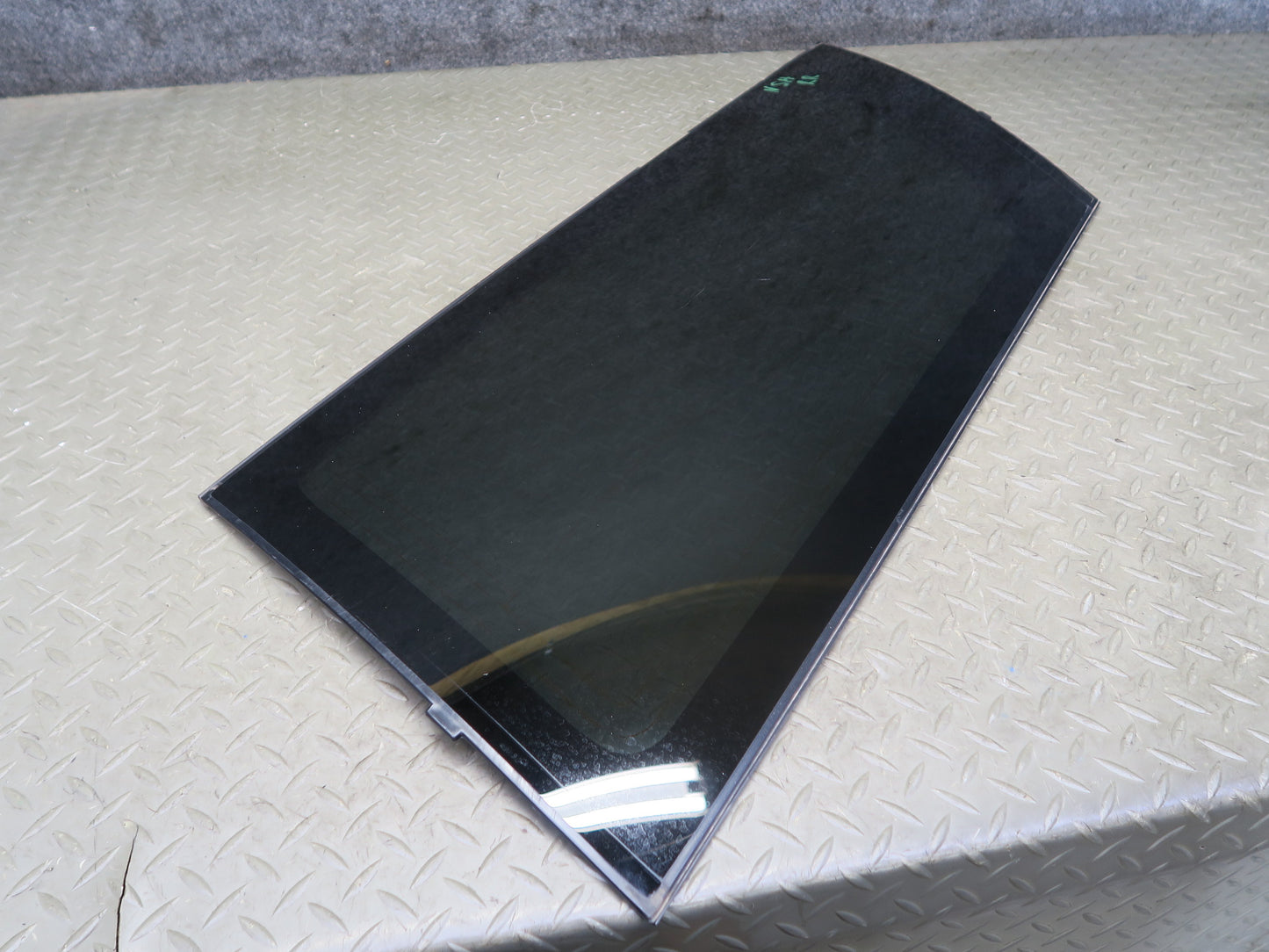 96-98 Nissan Stagea WGC34 Rear Right Quarter Window Heated Tinted Glass OEM