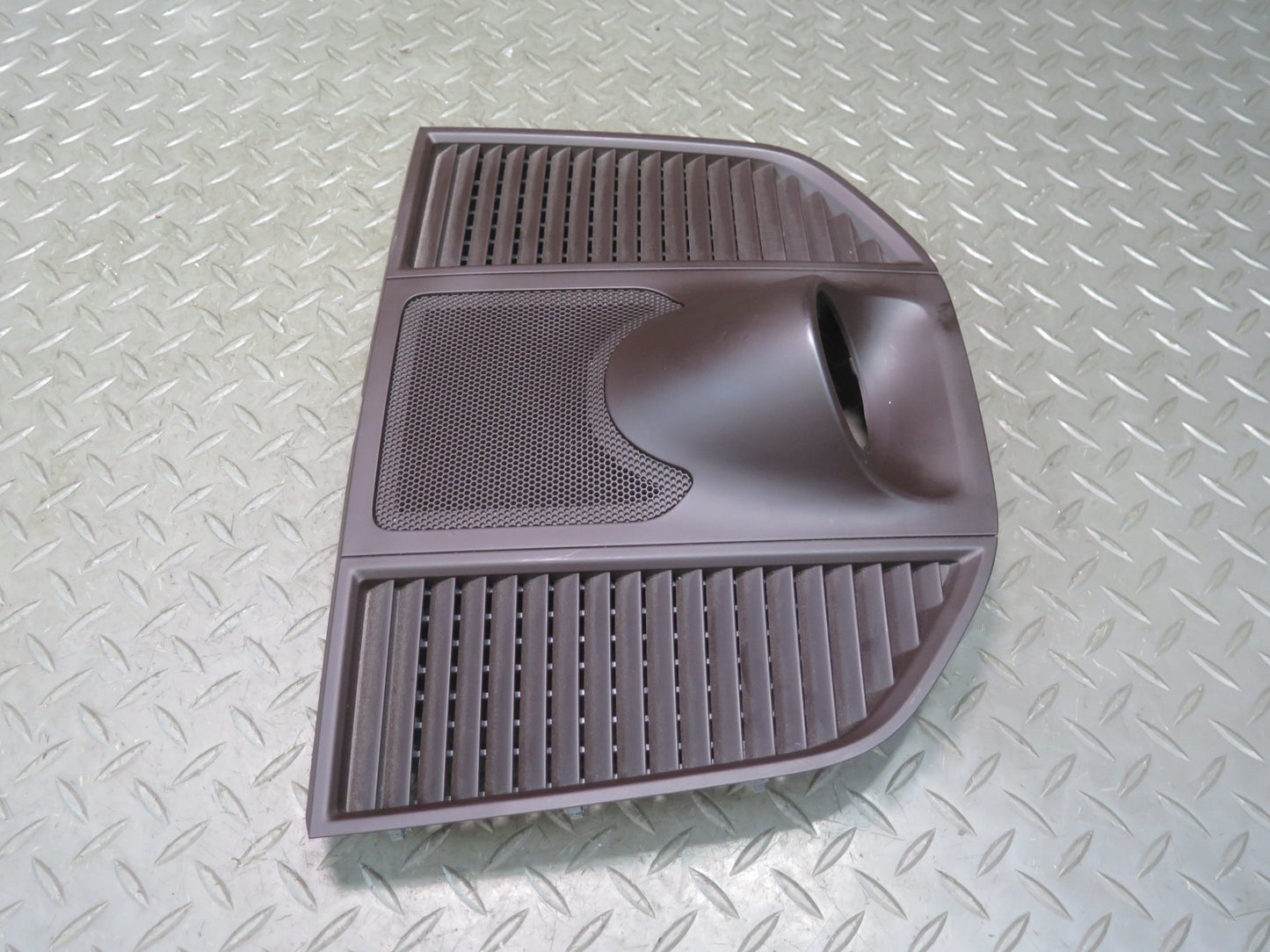 2015-2018 Porsche Macan Center Dashboard Airvent Speaker Trim Cover Grille