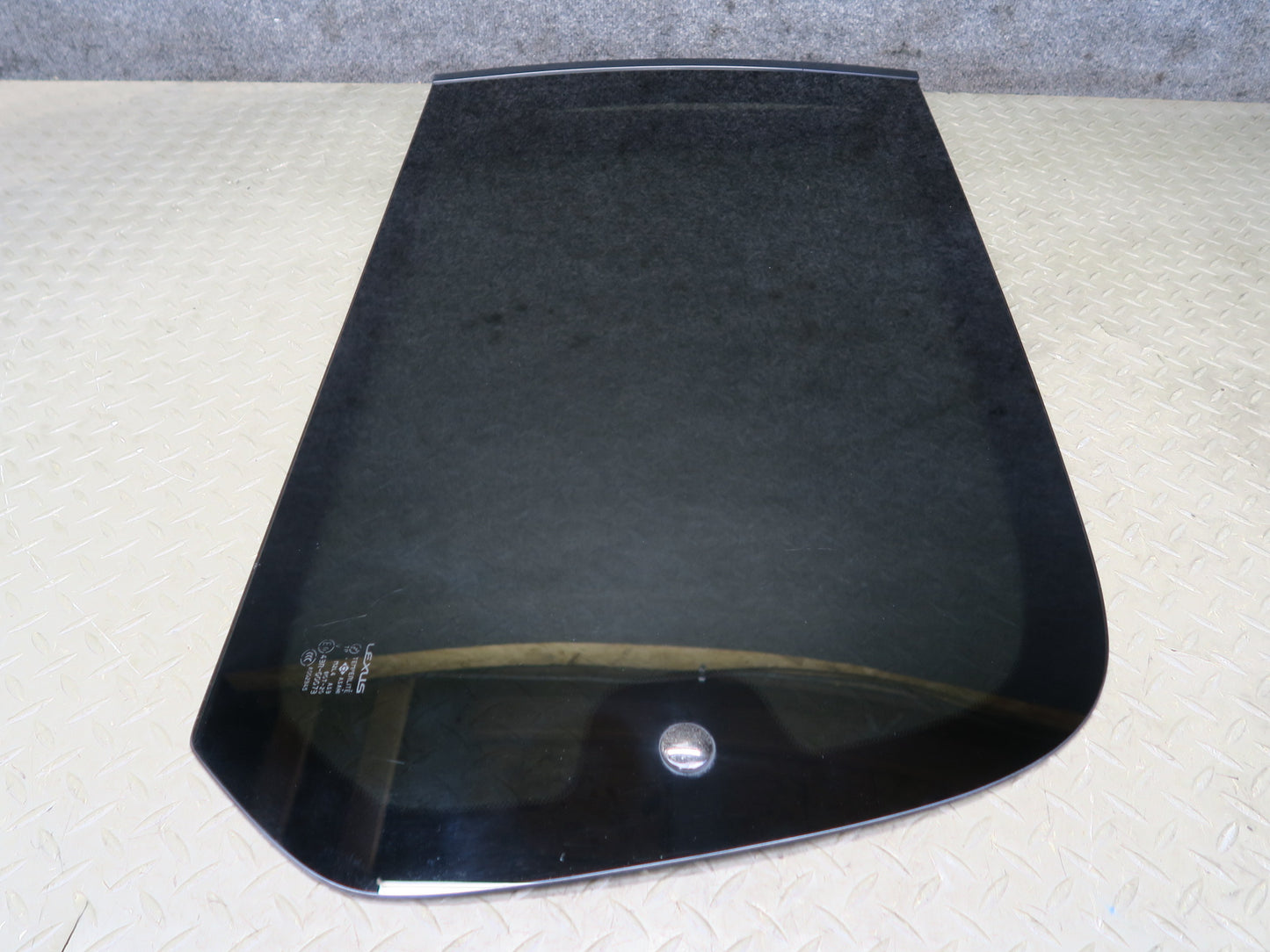 2004-2007 Lexus J100L LX470 Rear Left Driver Side Quarter Glass Window