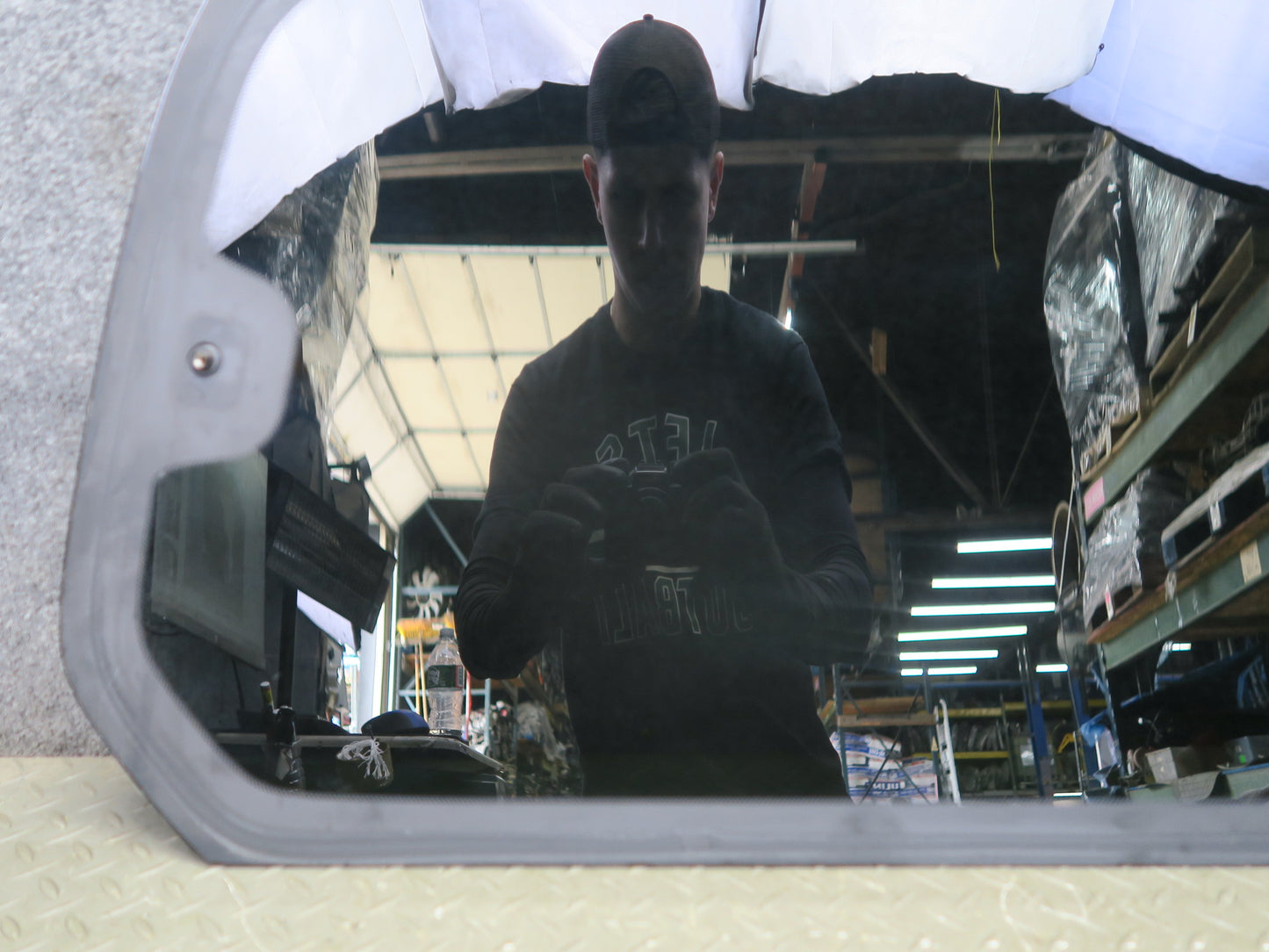 2004-2007 Lexus J100L LX470 Rear Left Driver Side Quarter Glass Window