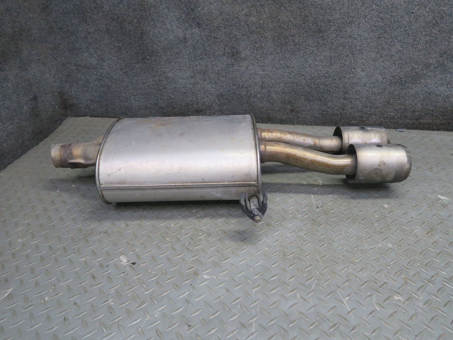 09-13 Mini Cooper S R56 R57 R58 R59 N18 Rear Exhaust Muffler w Tips 2756514 OEM