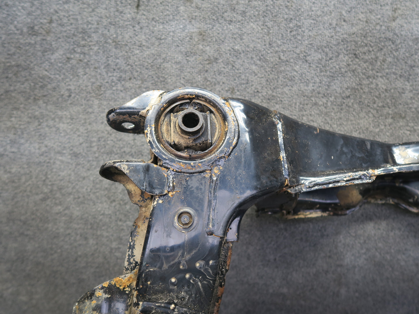 86-92 Toyota Supra MK3 MA70L Rear Suspension Subframe Crossmember OEM