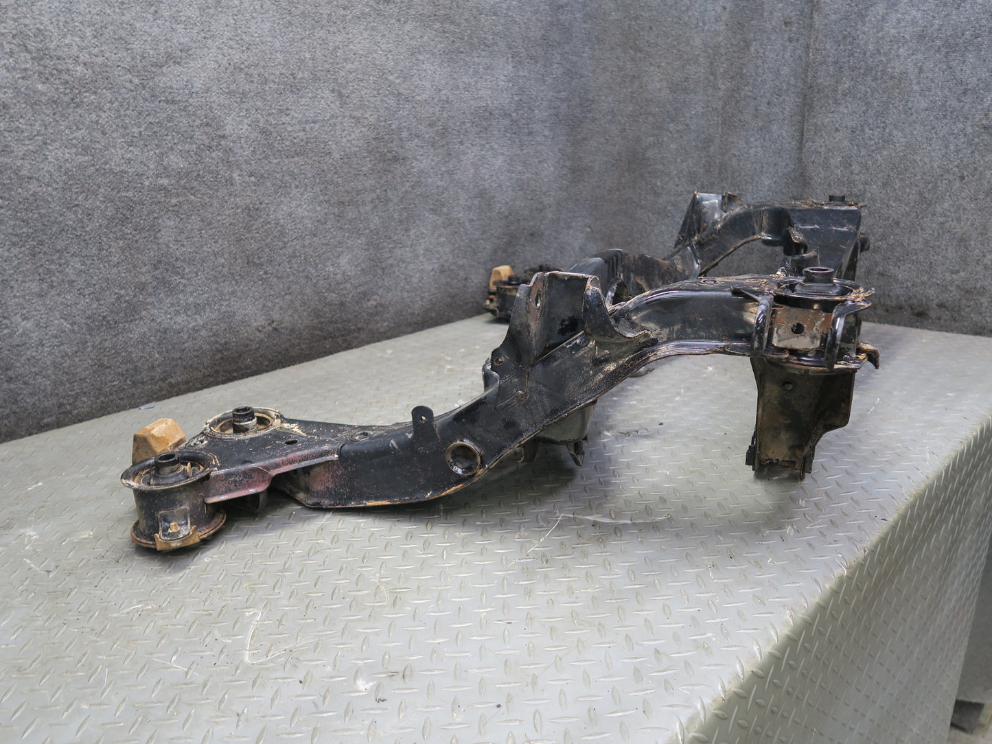 86-92 Toyota Supra MK3 MA70L Rear Suspension Subframe Crossmember OEM
