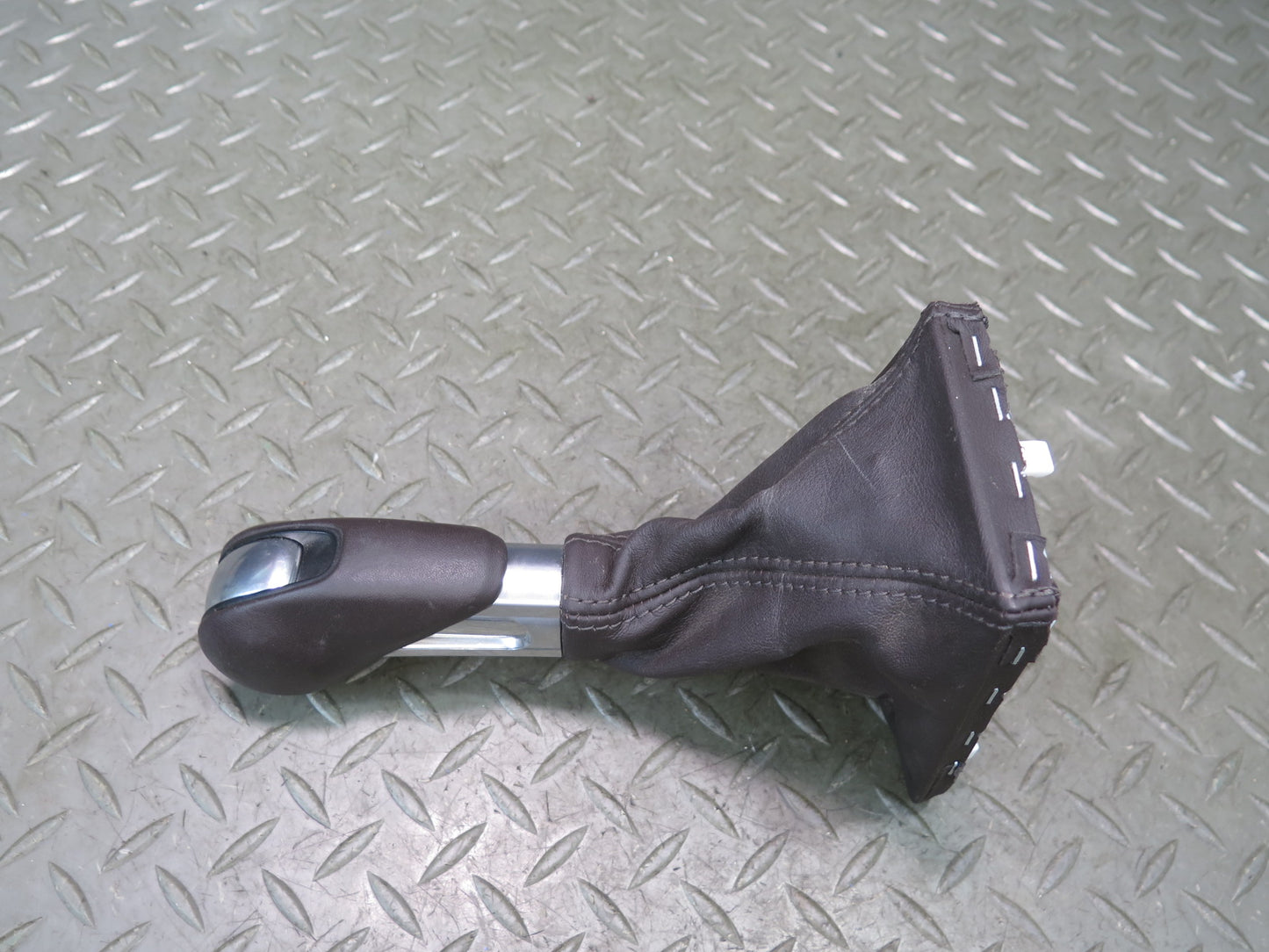 2015-2018 Porsche Macan A/T Automatic Transmission Shifter Knob W/ Leather Boot