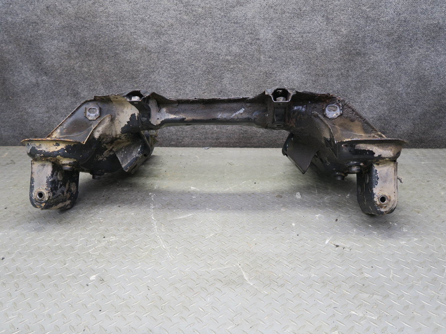 86-89 Toyota Supra MK3 MA70L Front Engine Subframe Crossmember Carrier OEM