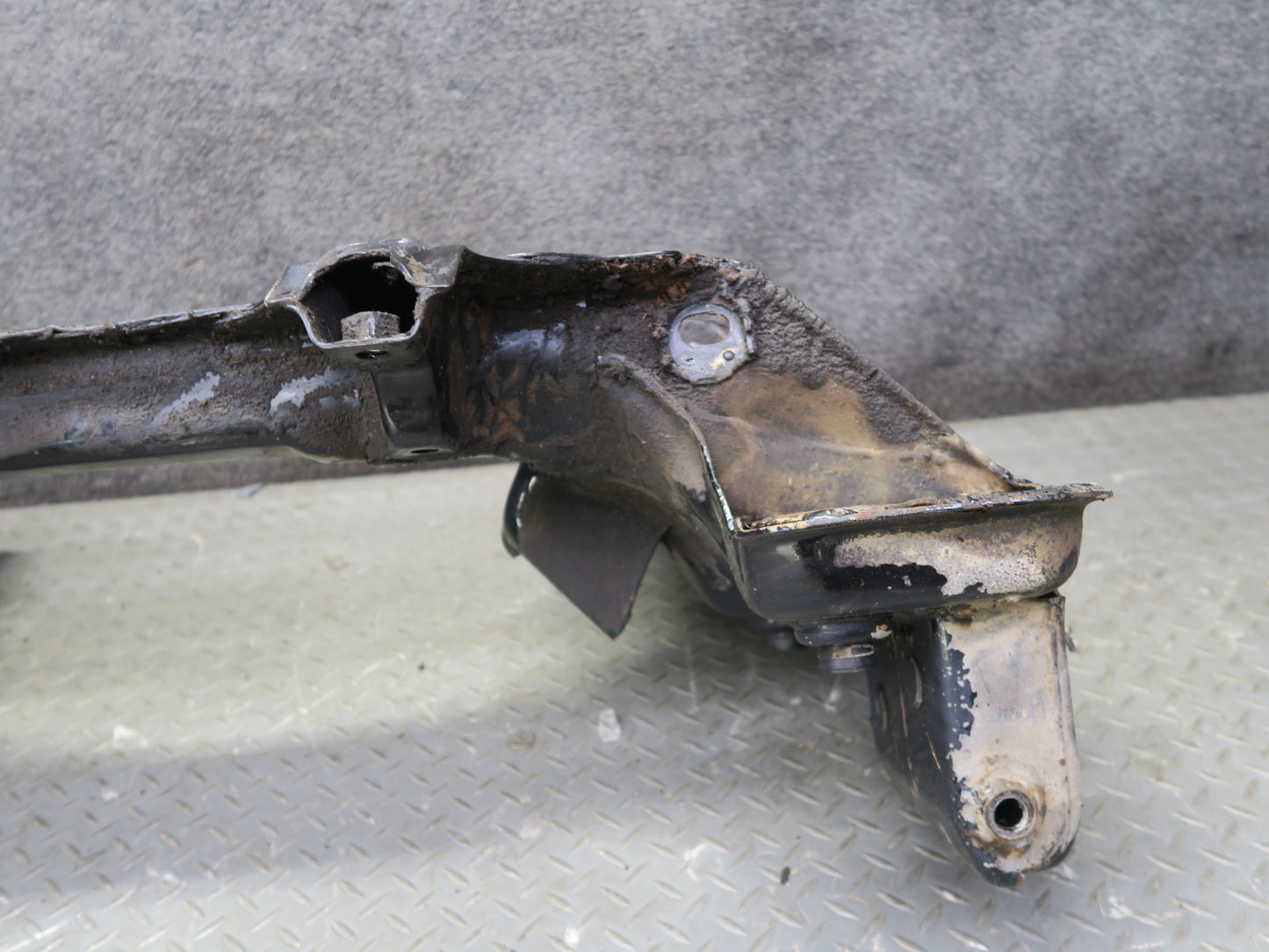 86-89 Toyota Supra MK3 MA70L Front Engine Subframe Crossmember Carrier OEM