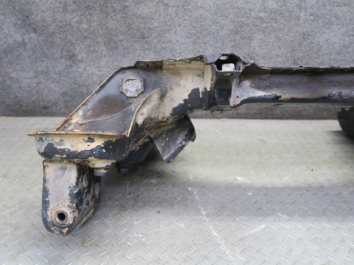86-89 Toyota Supra MK3 MA70L Front Engine Subframe Crossmember Carrier OEM
