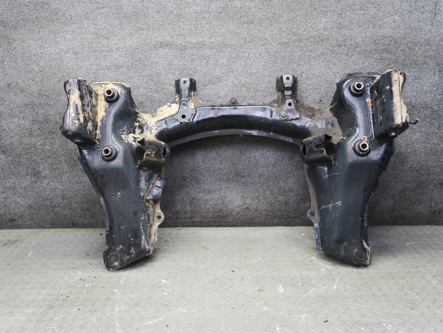 86-89 Toyota Supra MK3 MA70L Front Engine Subframe Crossmember Carrier OEM