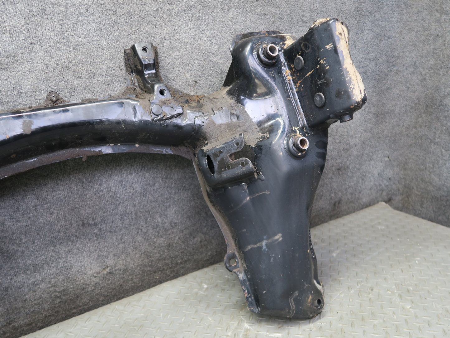 86-89 Toyota Supra MK3 MA70L Front Engine Subframe Crossmember Carrier OEM
