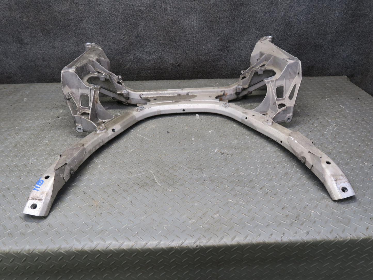 2007-2010 BMW E64 M6 Convertible Front Suspension Sub Frame Crossmember Carrier