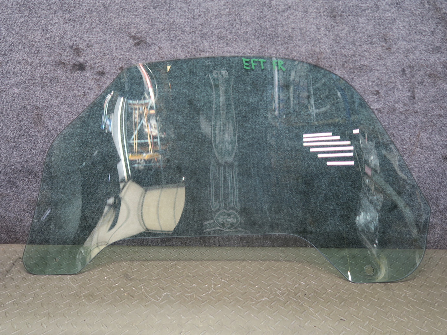 02-05 Ford Thunderbird Right Passenger Door Glass Window OEM
