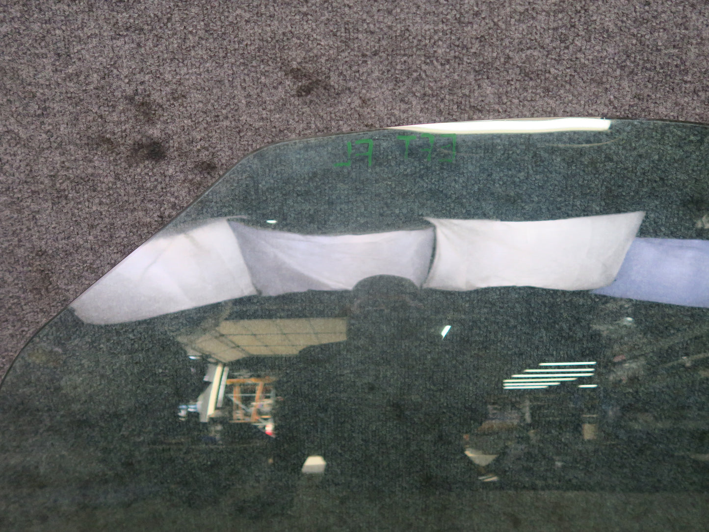02-05 Ford Thunderbird Left Driver Door Glass Window OEM