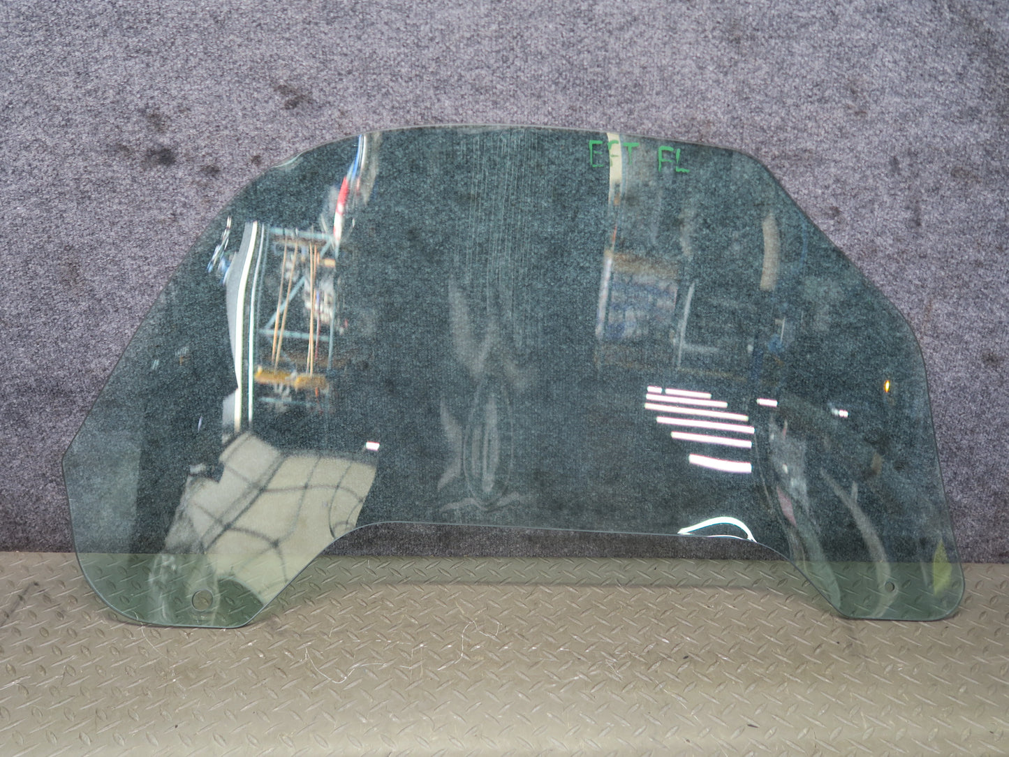 02-05 Ford Thunderbird Left Driver Door Glass Window OEM