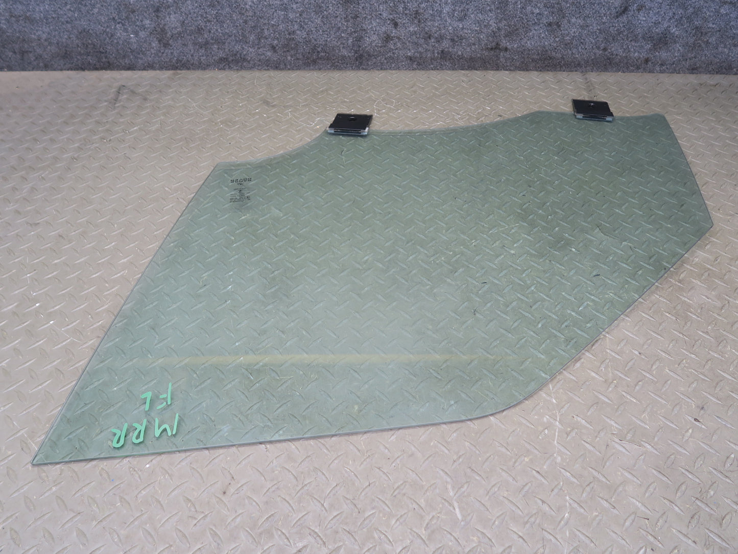 2014-2022 Range Rover Sport L494 Front Left Door Glass Window