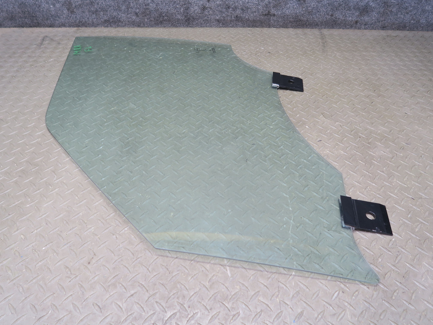 2014-2022 Range Rover Sport L494 Front Left Door Glass Window