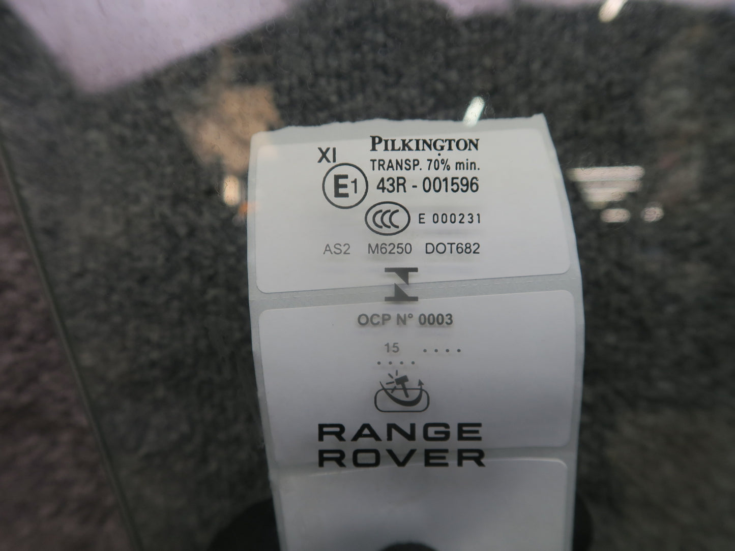 2014-2022 Range Rover Sport L494 Front Right Door Glass Window