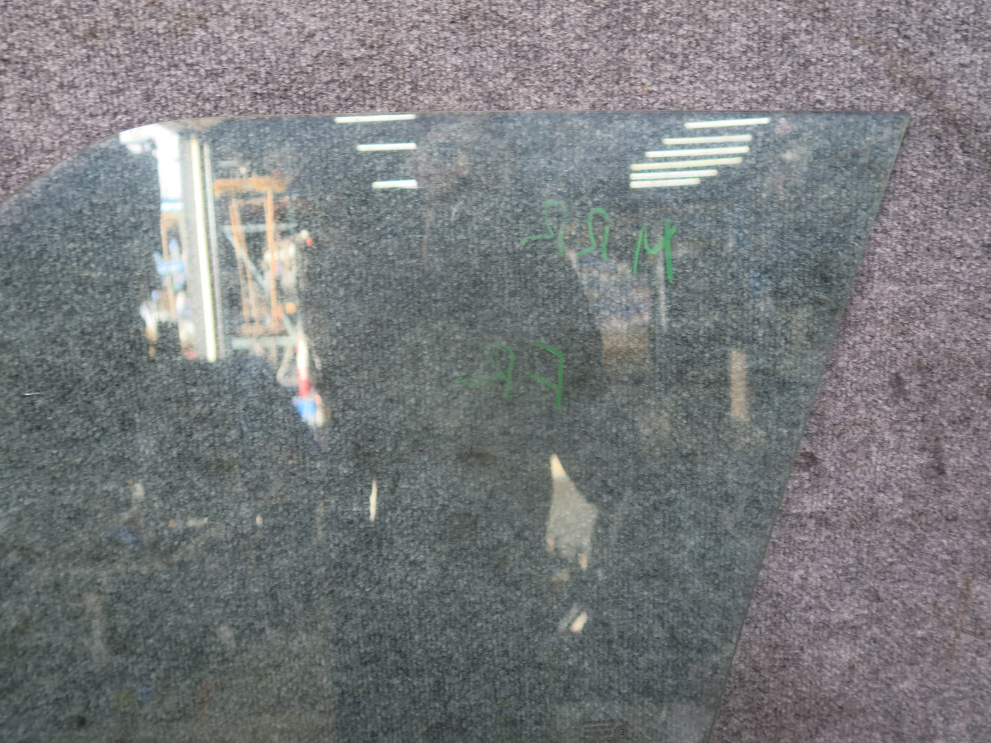 2014-2022 Range Rover Sport L494 Front Right Door Glass Window
