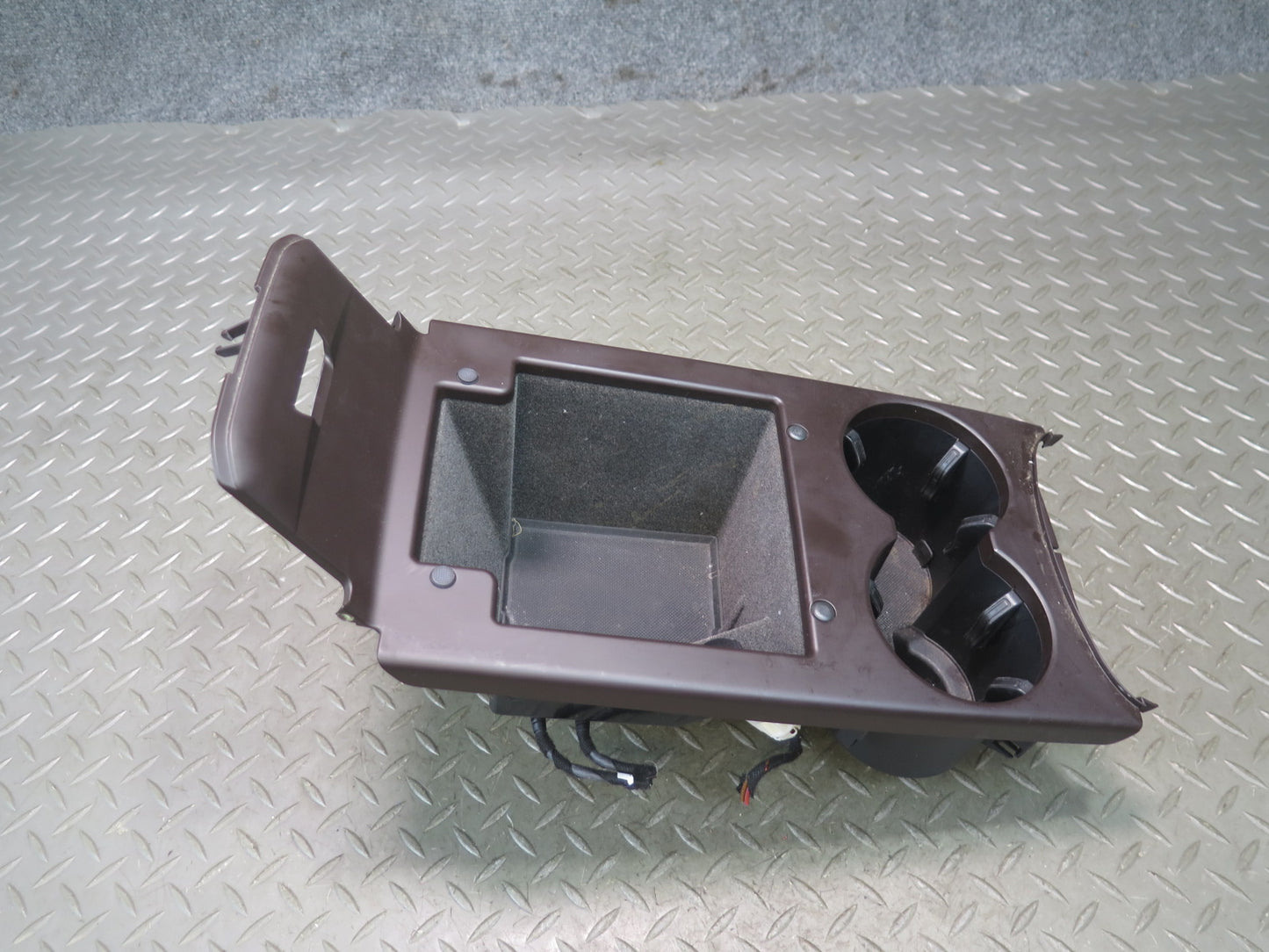 2015-2018 Porsche Macan Center Console CUP Holder Compartment Storage 95B857232