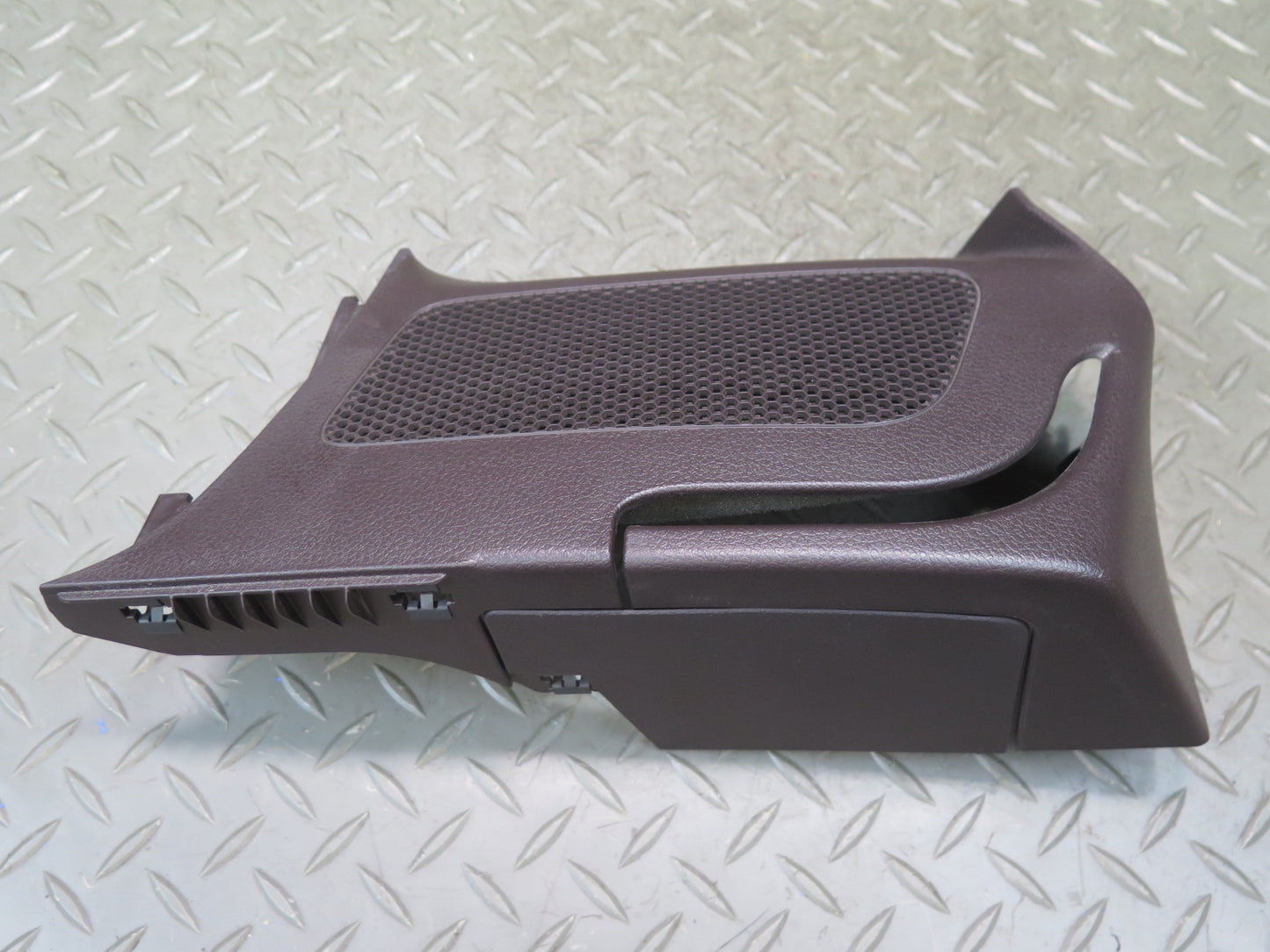 2015-2018 Porsche Macan Rear Quarter Trunk Upper Trim Cover Vent Panel Set of 2