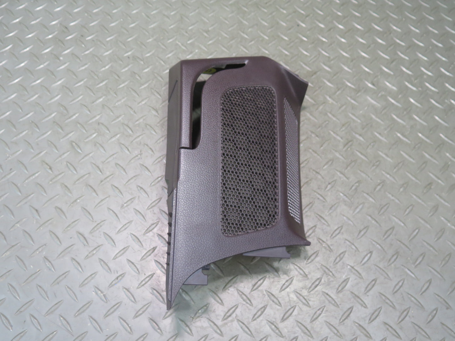 2015-2018 Porsche Macan Rear Quarter Trunk Upper Trim Cover Vent Panel Set of 2