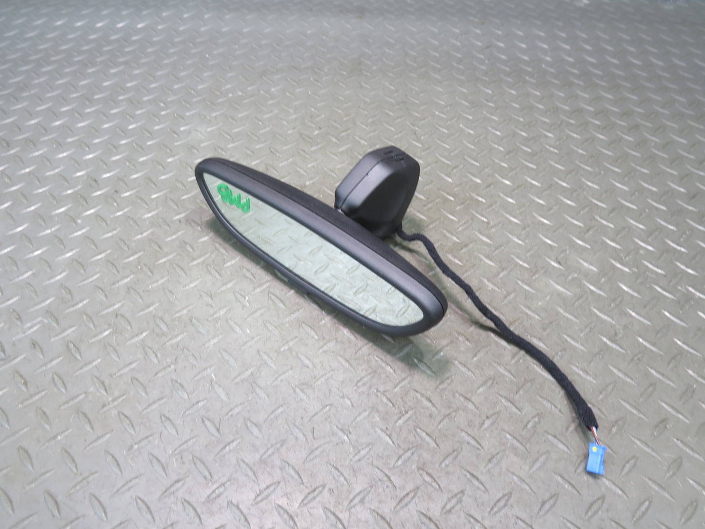 2015-2018 Porsche Macan Auto Dimming Interior Rear View Mirror