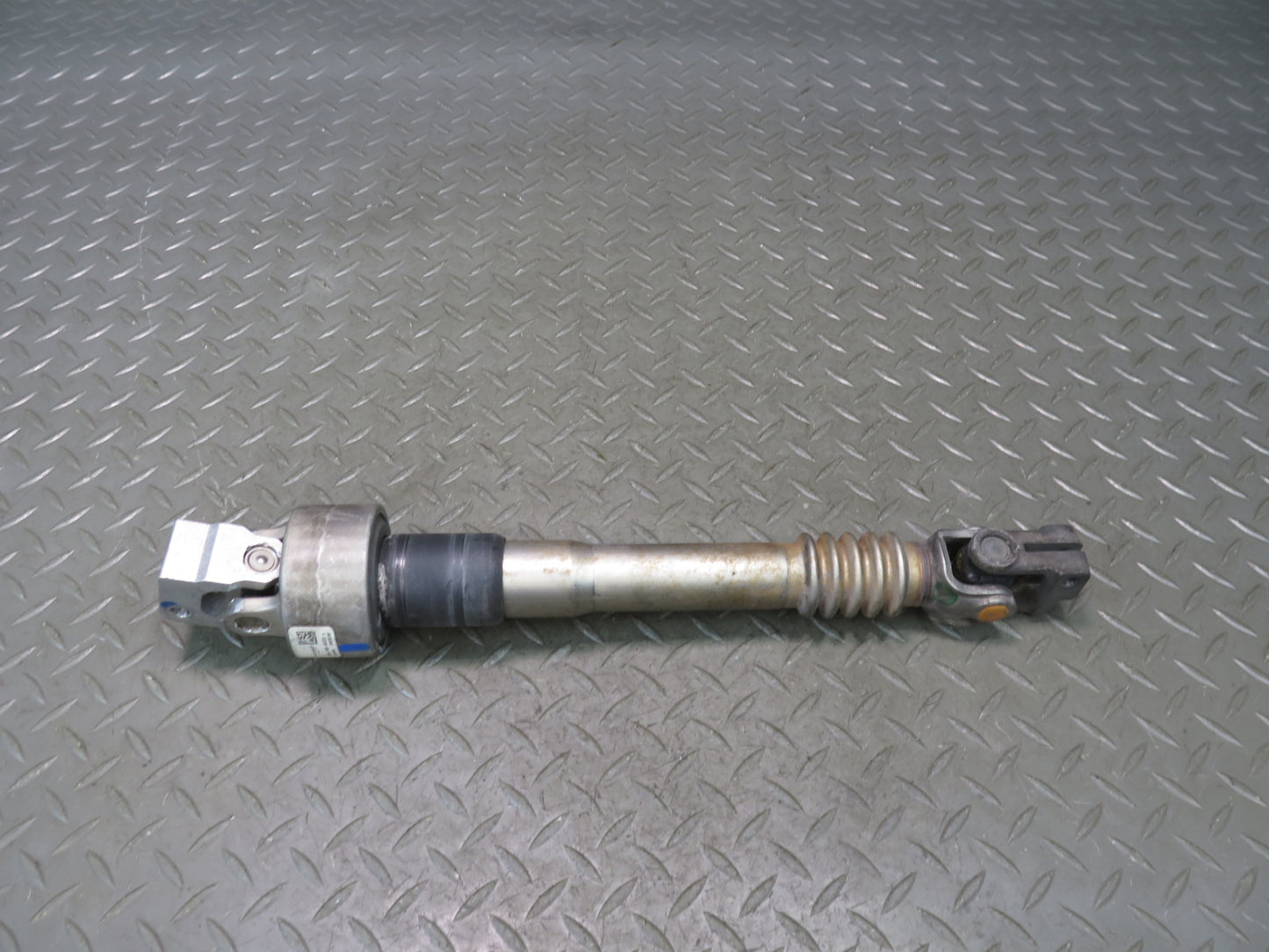 2006-2010 BMW E63 E64 M6 Steering Column U Joint Linkage Shaft