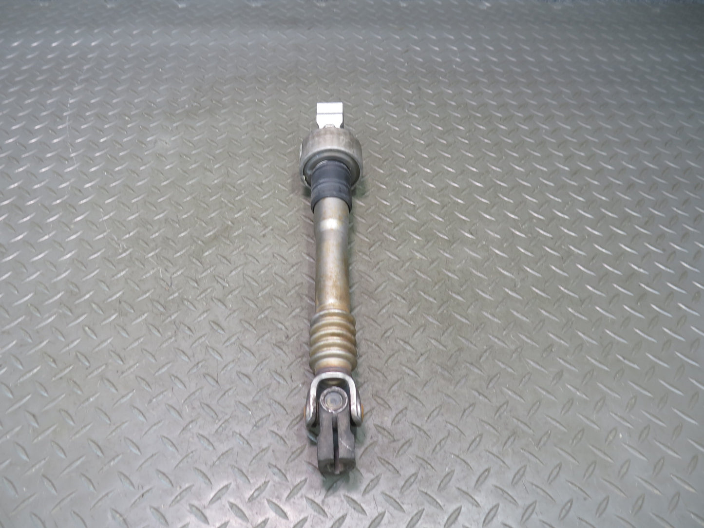 2006-2010 BMW E63 E64 M6 Steering Column U Joint Linkage Shaft